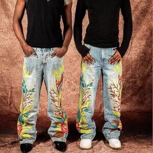VeryRare Sakura Demi Jeans Size M Blue Pants Denim Embroidered Cherry Blossom